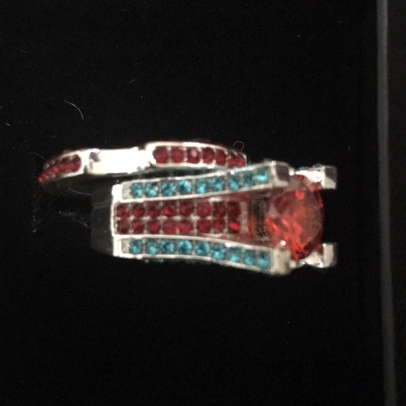 Silver ring - Picture 3 of 3